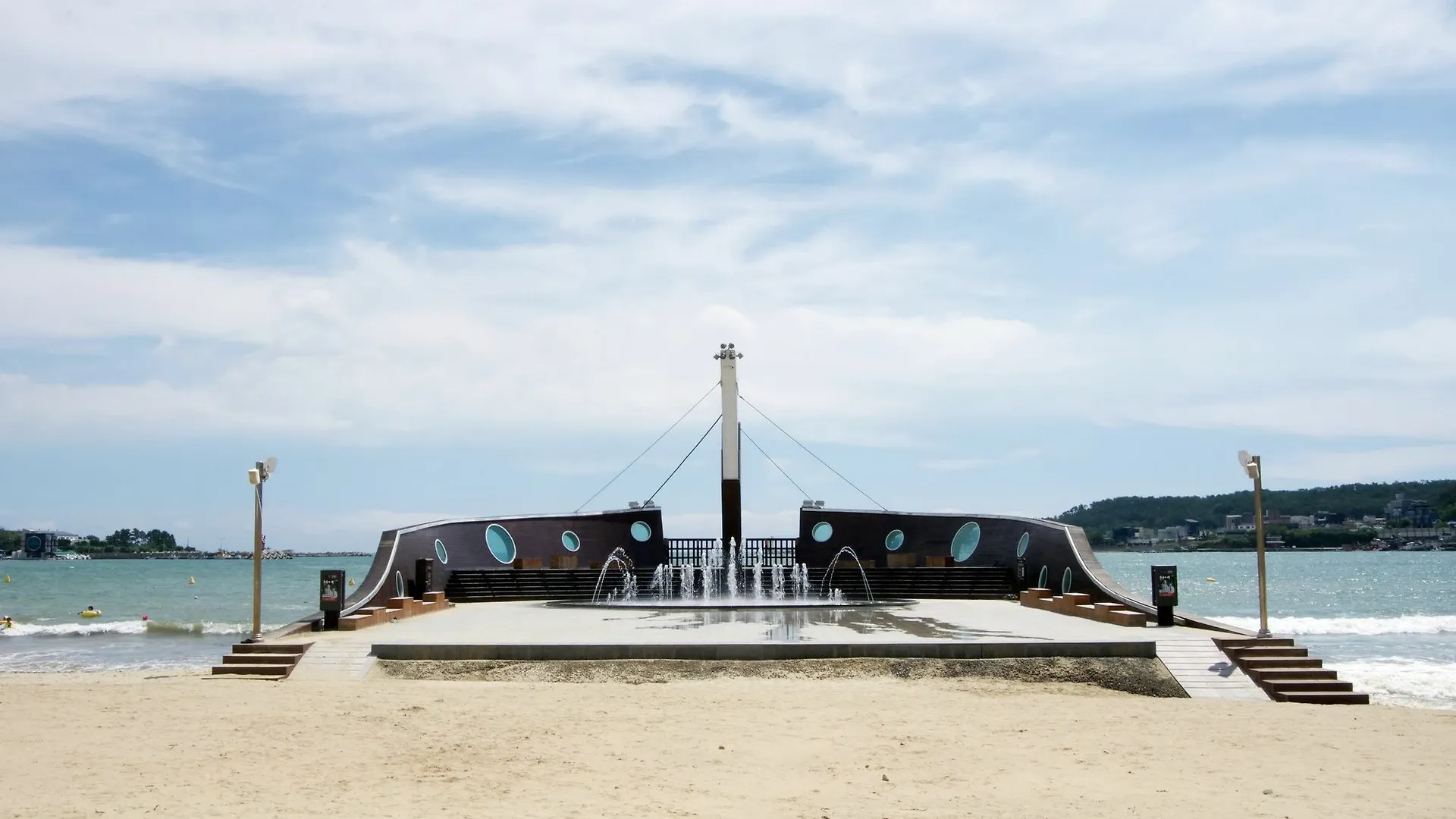 Terrace Apartment Busan 0*,